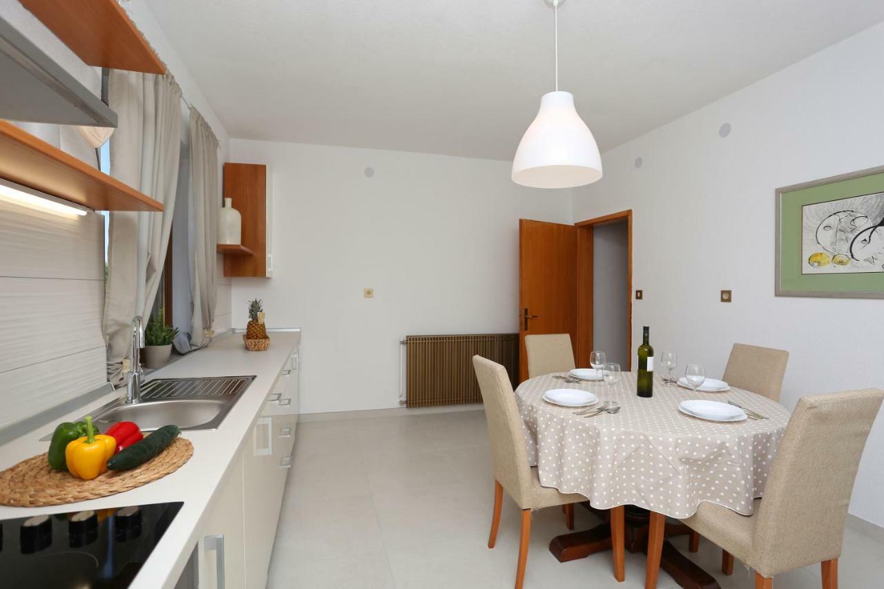House Pauline Apartment Labin  Bagian luar foto