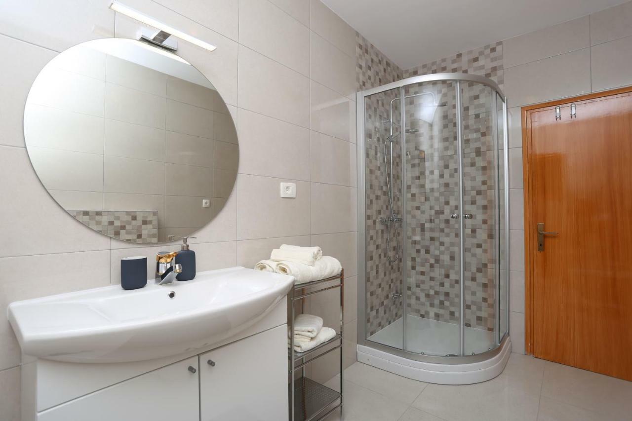 House Pauline Apartment Labin  Bagian luar foto